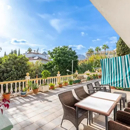 4 Bedroom 6 Guests 60m From Apartment *